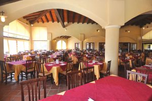 Il Ristorante dell'Hotel Resort Cala Luas con Nave Gratis