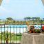Splendida vista sulla piscina dalle camere del marina Resort Garden & Beach Club