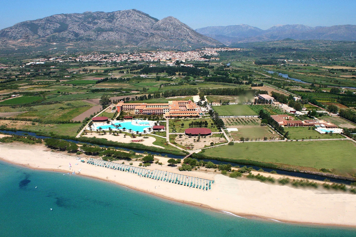 Panoramica dall'alto del Club Hotel Marina Garden & Beach