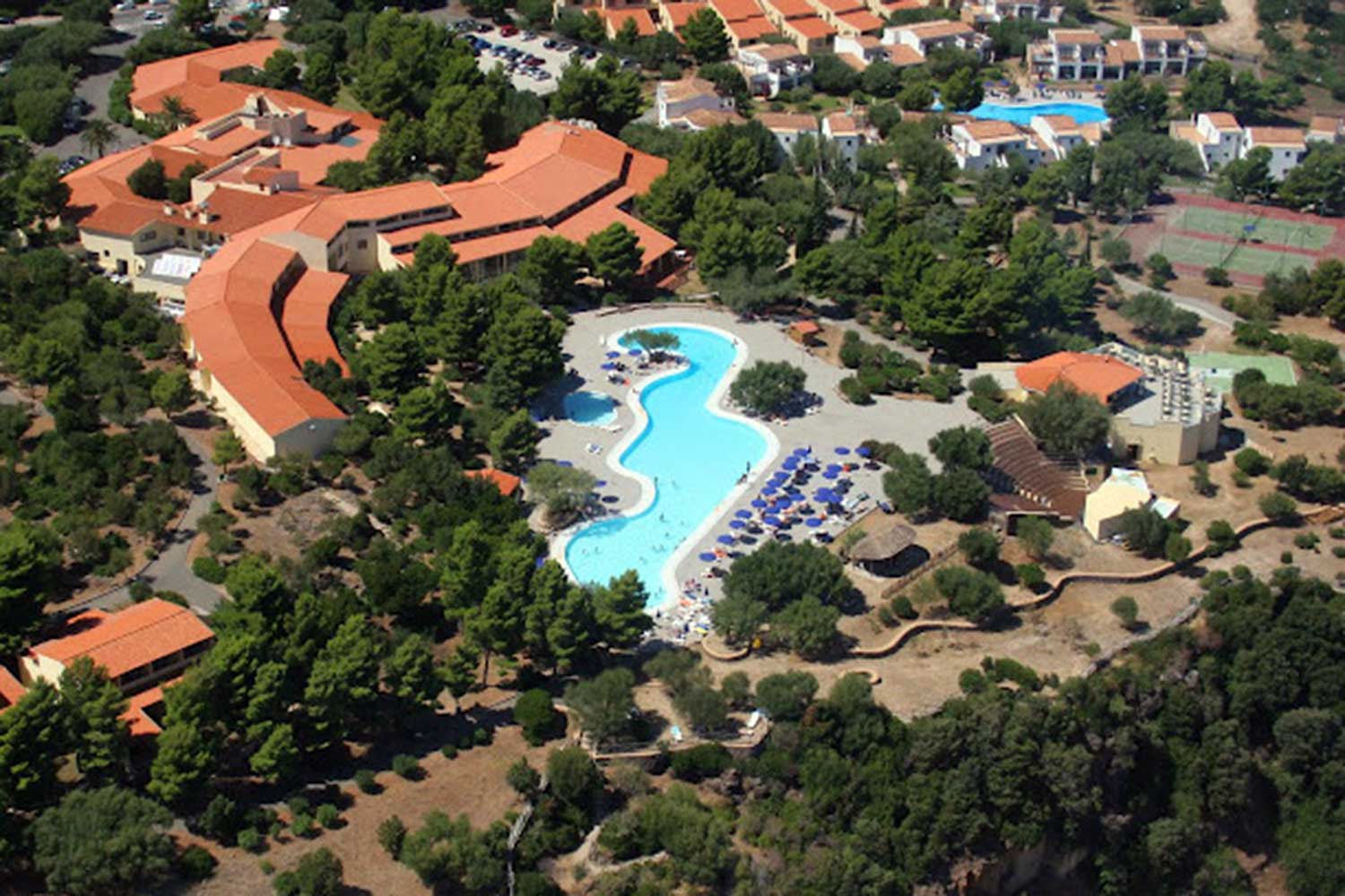 Panoramica della struttura del Palmasera Village Resort a 4 stelle