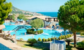 Panoramica piscina Club Esse Cala Gonone Beach Village